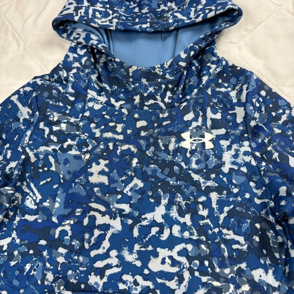 Under Armour Youth Small Hoodie Blue Camo Loose‎ Fit Pullover Fleece Lined